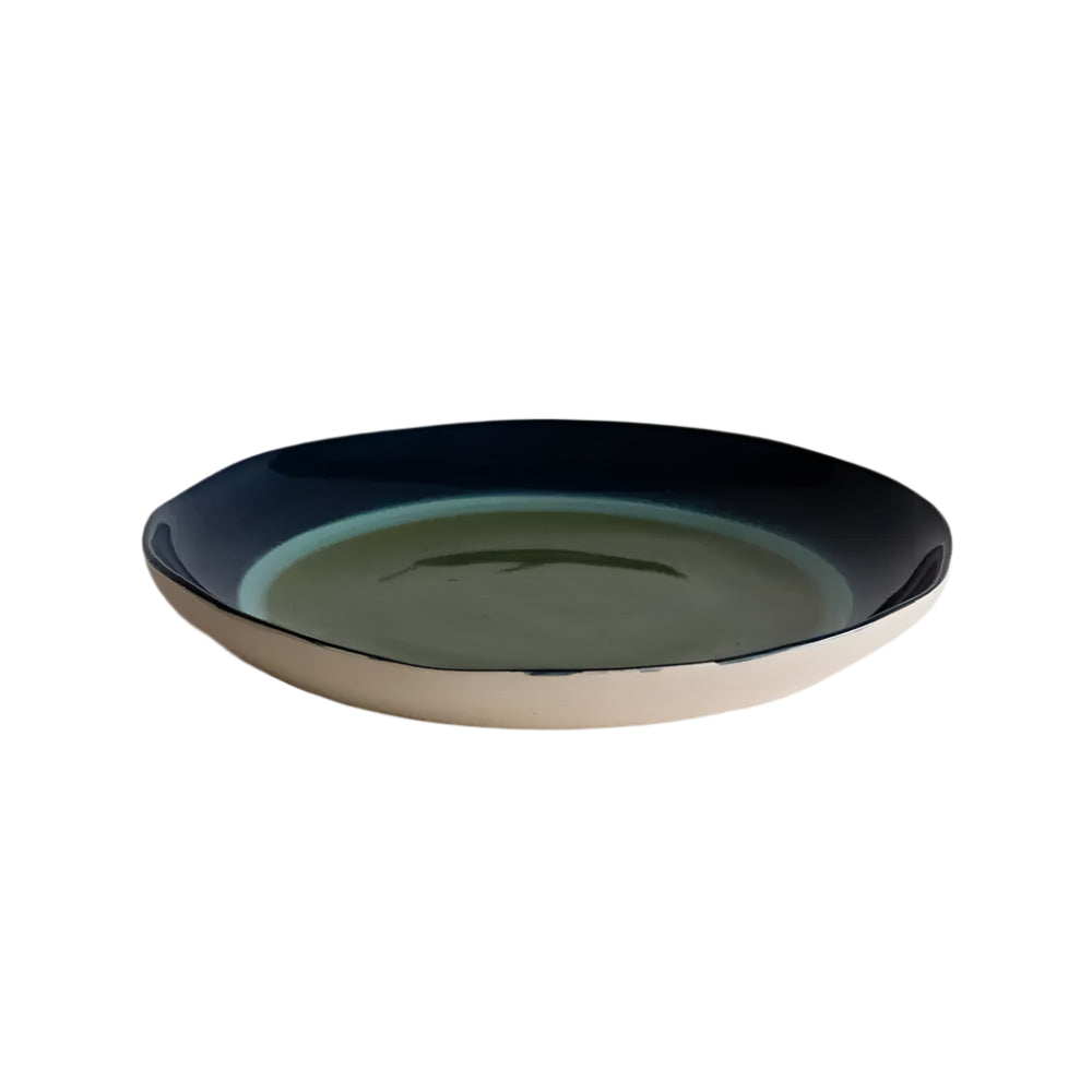 Contemporary Salad Plate: Tundra Musango