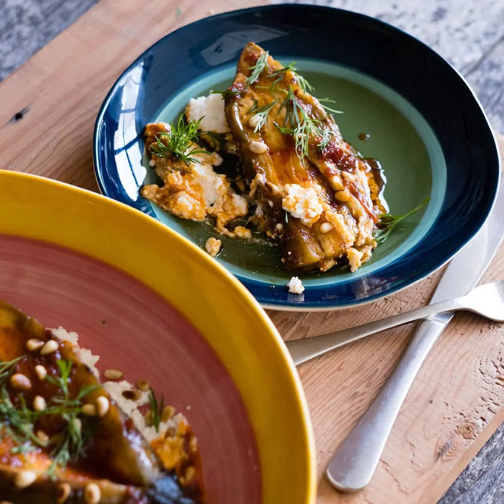 Contemporary Salad Plate: Tundra Musango