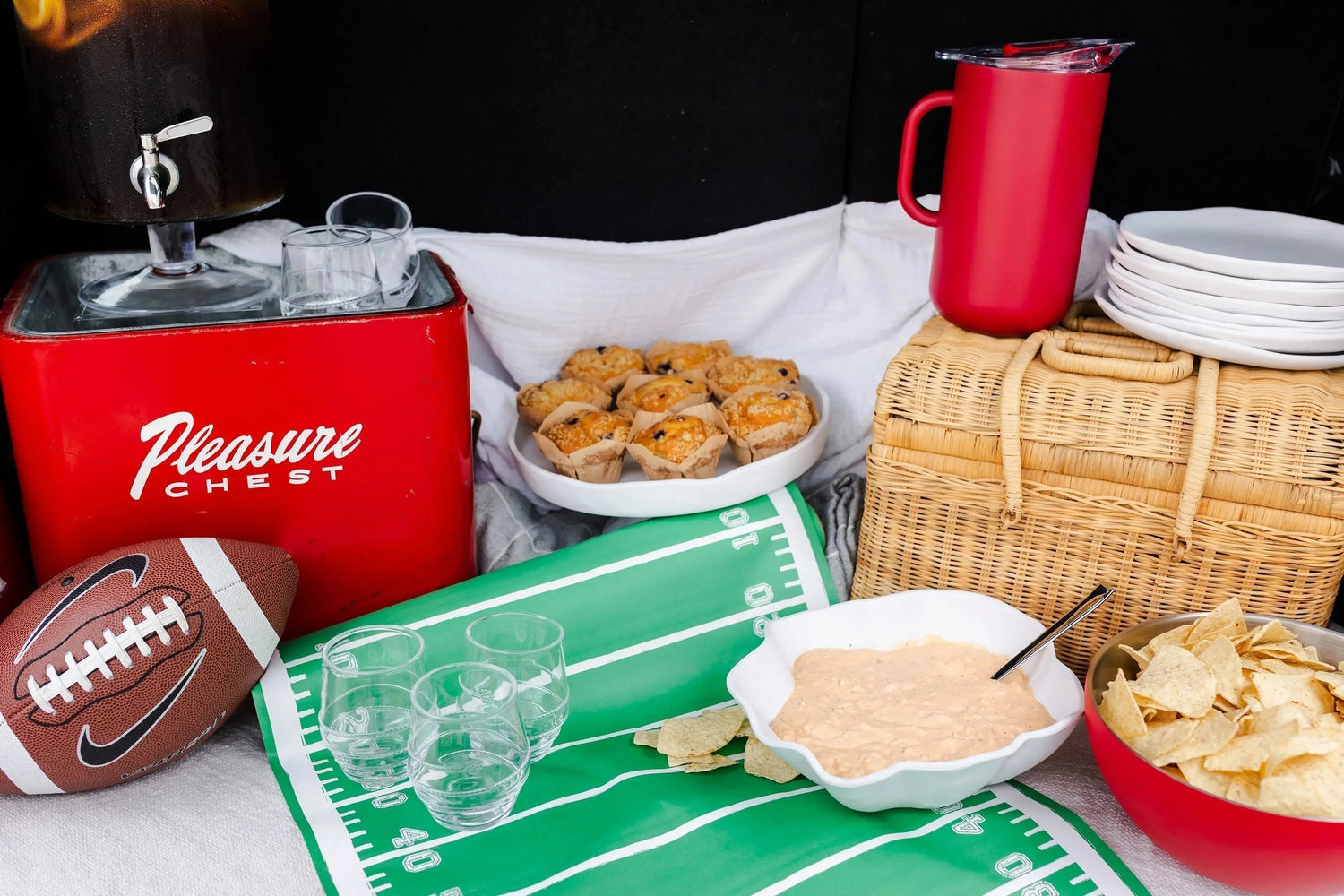 Elevated Tailgating Supplies for Game Day Gatherings Home for Entertaining