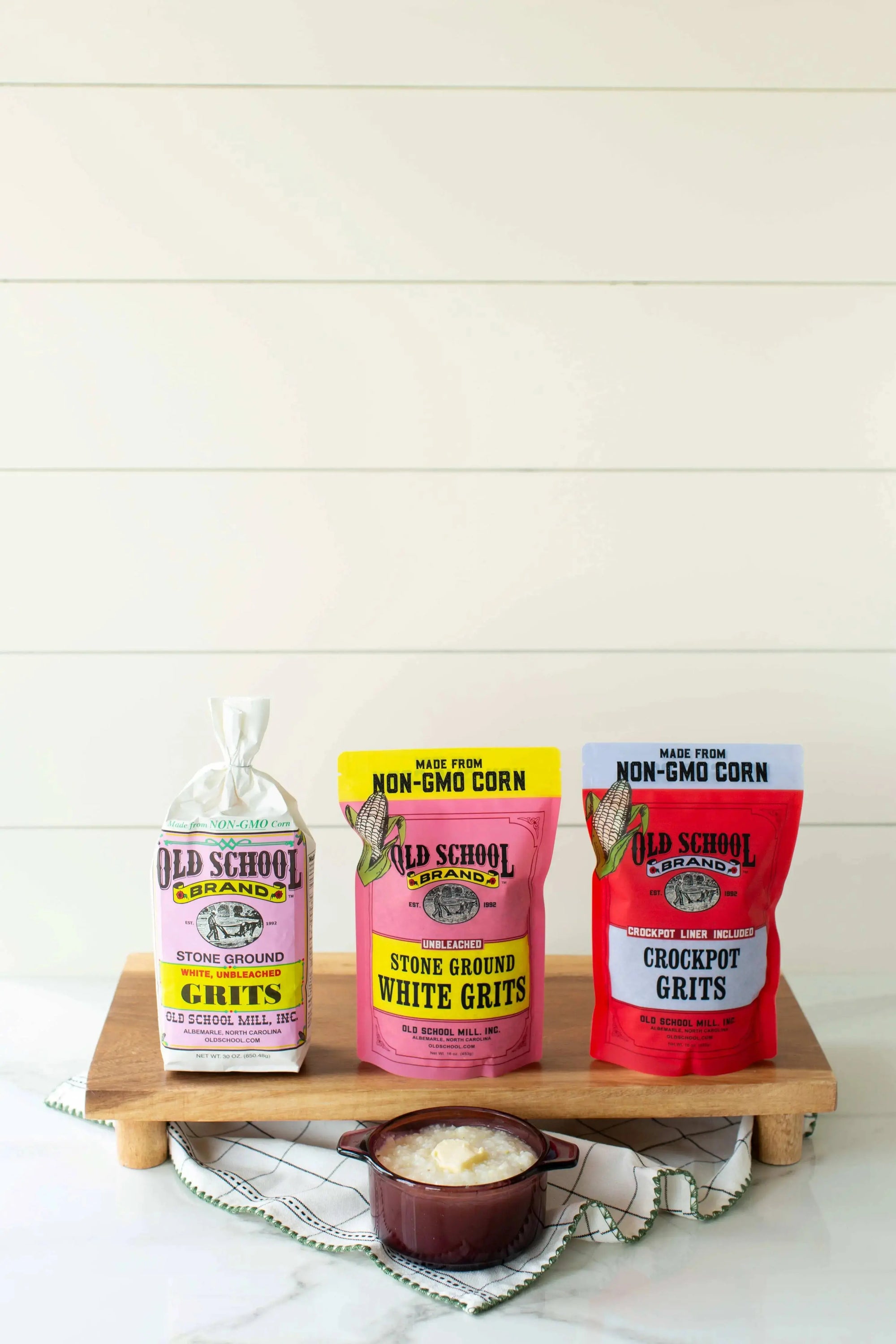 Stone Ground White Grits, 30oz. Old School Brand™