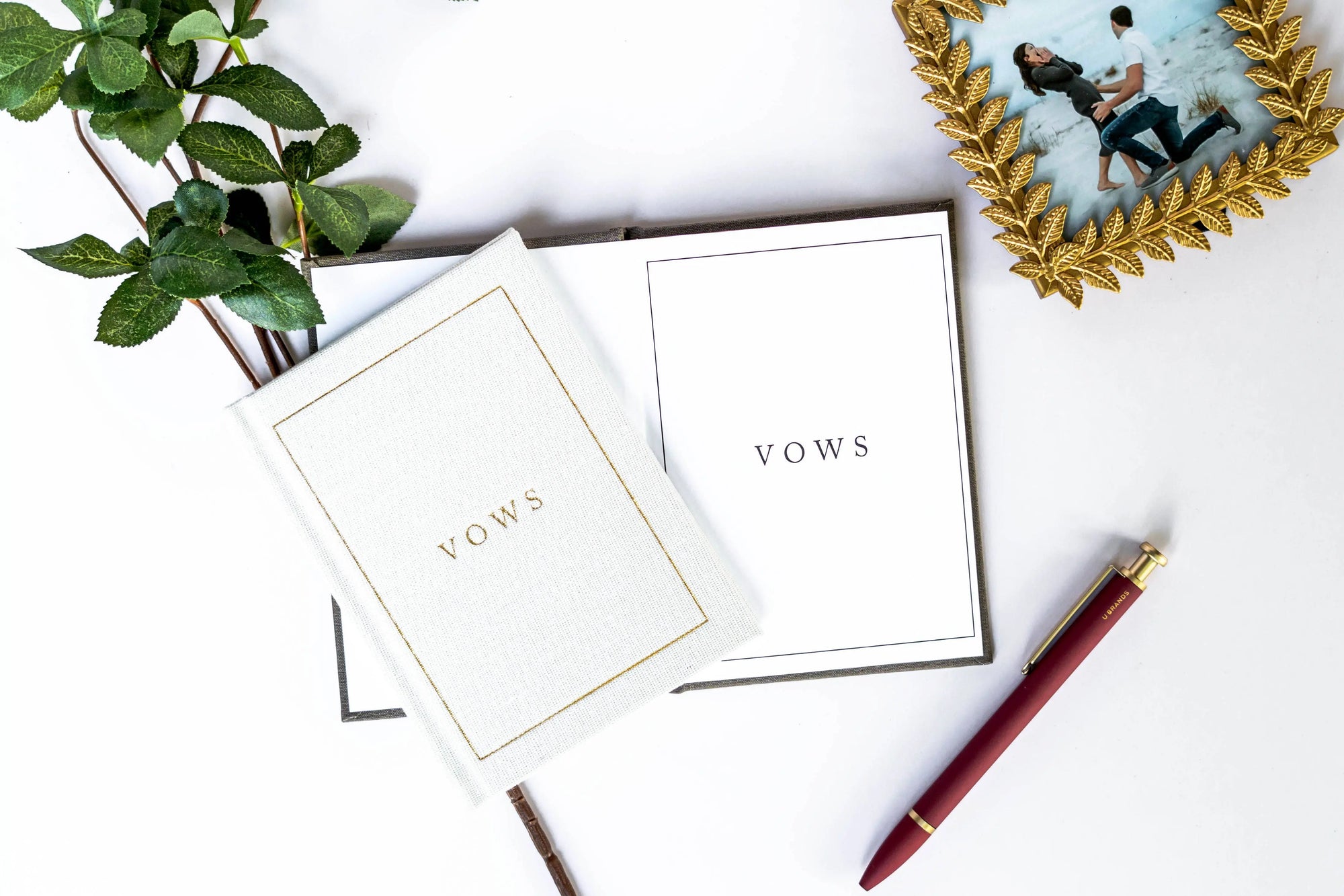 Wedding Vow Books - Wedding Keepsake Book w/Gold Foil Linen: Off-White Duncan & Stone Paper Co.