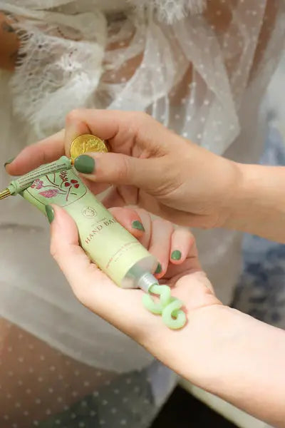 Manuka Honey & Blue Tansy Tallow Hand Balm