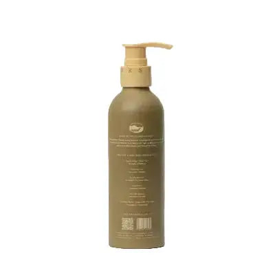 My Neighbor WILD BERGAMOT HAND WASH bottle, back, thoughtfully formulated to cleanse without stripping—using a base of organic olive oil, coconut oil, and aloe vera to nourish and hydrate the skin as you wash. WILD BERGAMOT scent.