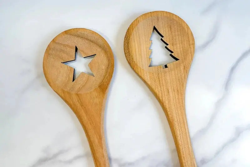Euro Holiday Spoon Etú Home