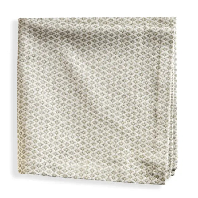 Mainsail Napkins in Platinum Annie Selke