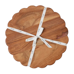 Scalloped Trivet Riser Etú Home