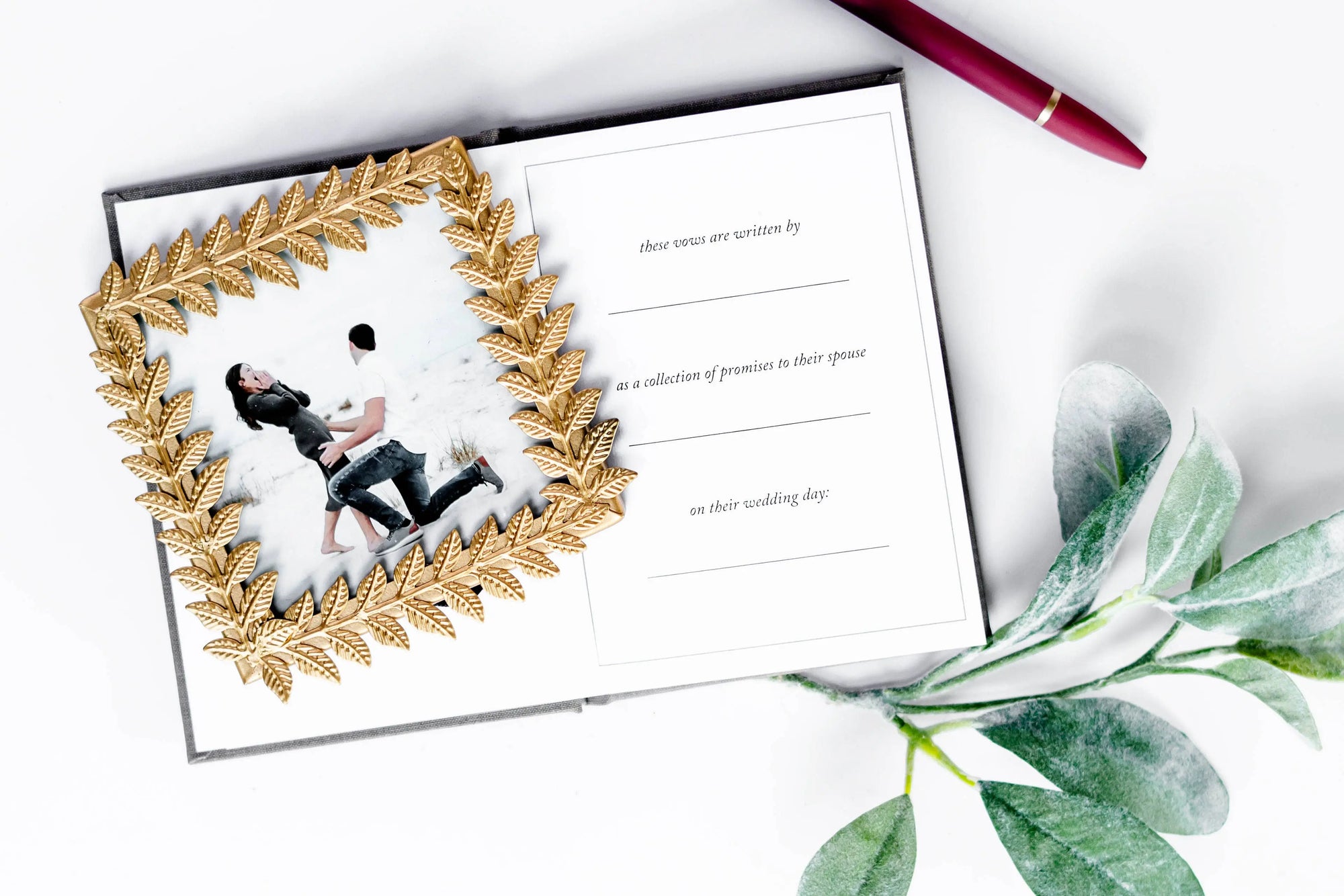 Wedding Vow Books - Wedding Keepsake Book w/Gold Foil Linen: Off-White Duncan & Stone Paper Co.